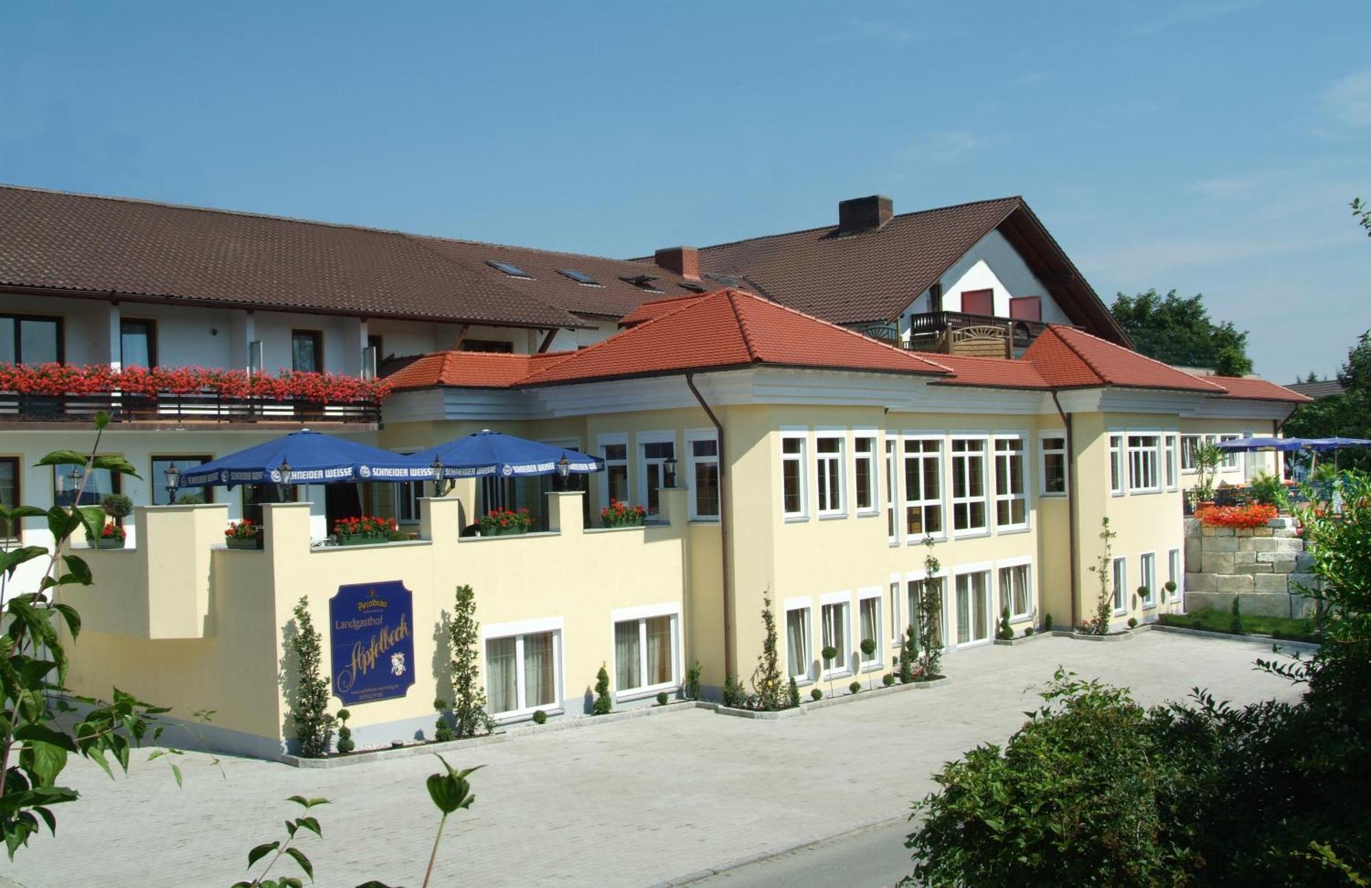 Landgasthof Apfelbeck Mamming Buitenkant foto