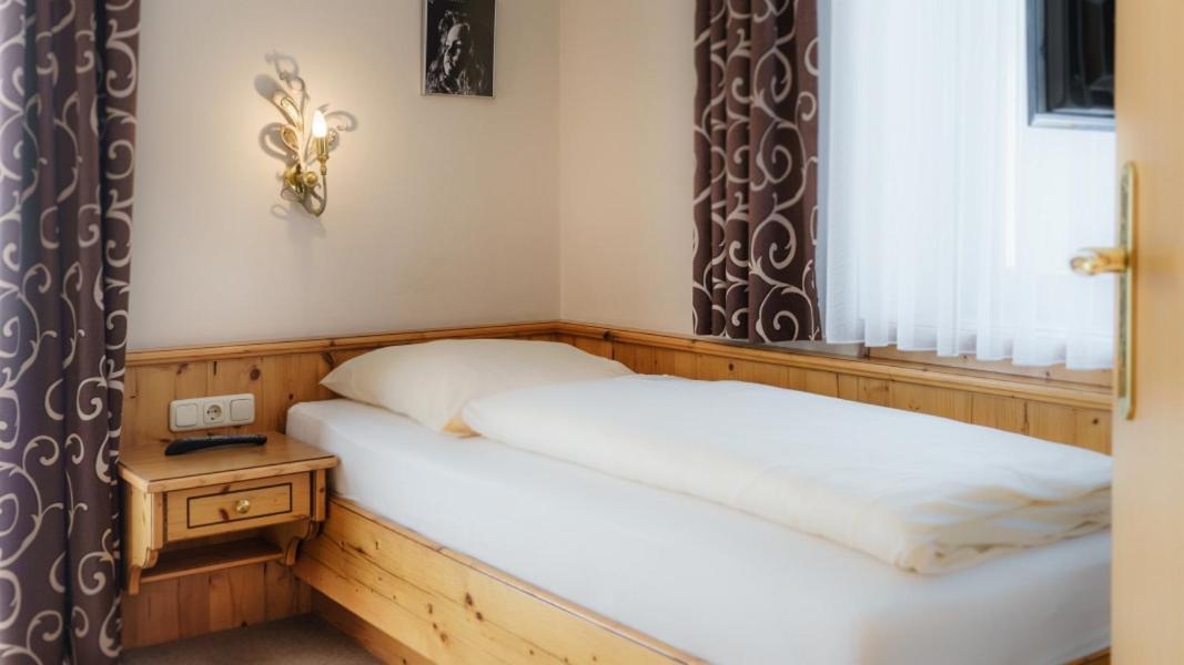 Landgasthof Apfelbeck Mamming Buitenkant foto